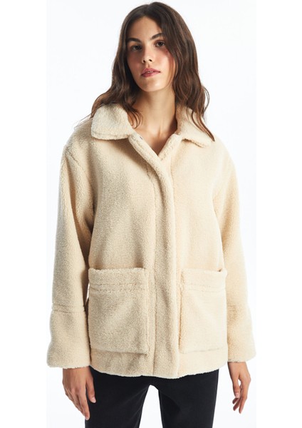 Yeni Sezon Gömlek Yaka Kadın Pelüş Kaban