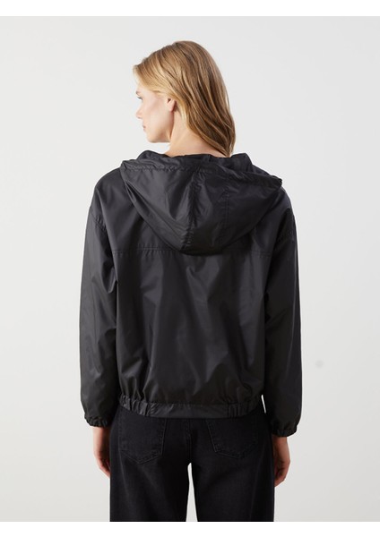 Yeni Sezon Kapüşonlu Oversize Kadın Yağmurluk indirimleri
