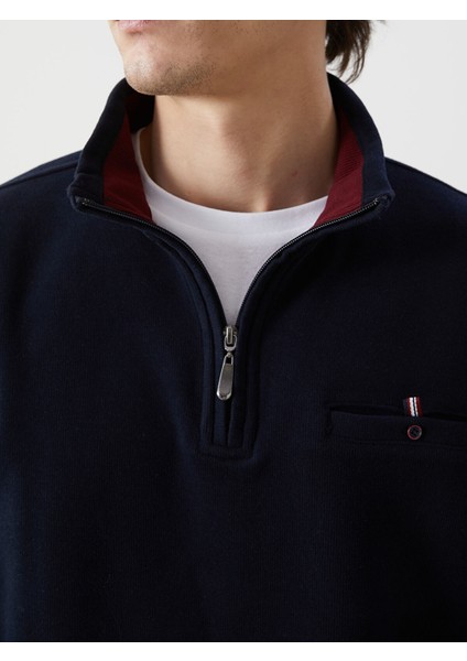 Yeni Sezon Dik Yaka Erkek Sweatshirt modelleri