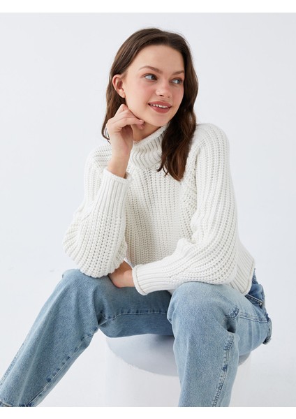 Yeni Sezon Yarım Balıkçı Yaka Oversize Kadın Triko Kazak
