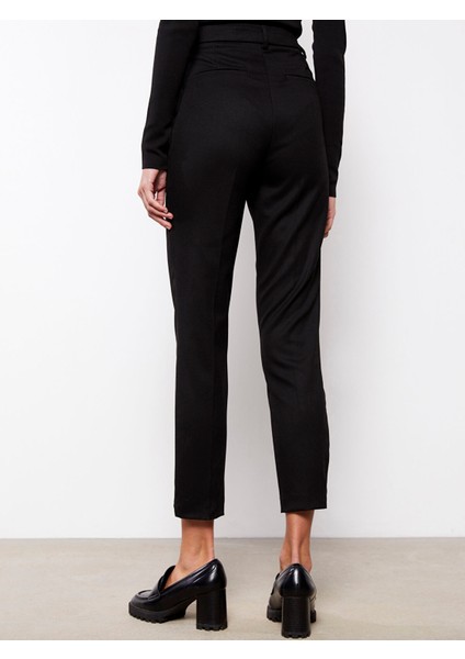 Yeni Sezon Kadın Havuç Kesim Düz Pantolon indirimleri