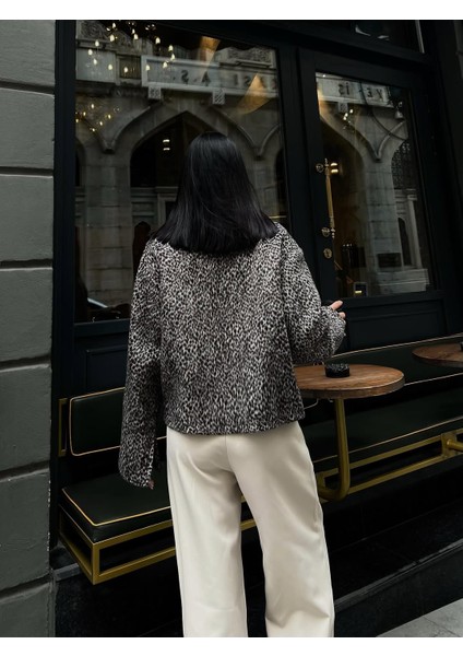 Leopar Desenli Kaşe Kısa Kaban Ceket modelleri