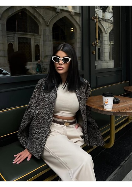 Leopar Desenli Kaşe Kısa Kaban Ceket fırsatları