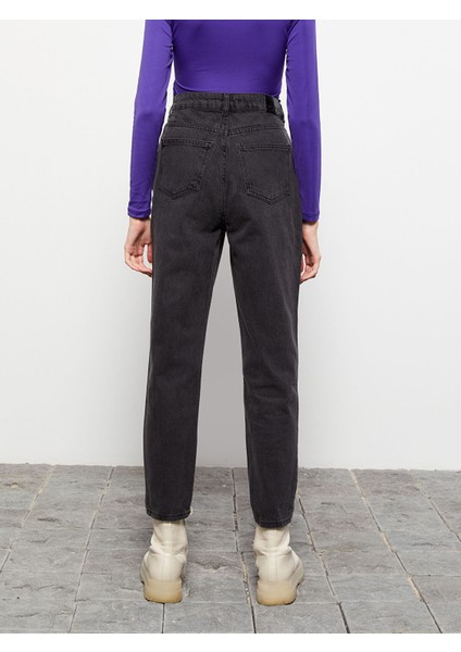 Yeni Sezon Yüksek Bel Mom Fit Kadın Jean Pantolon indirimleri