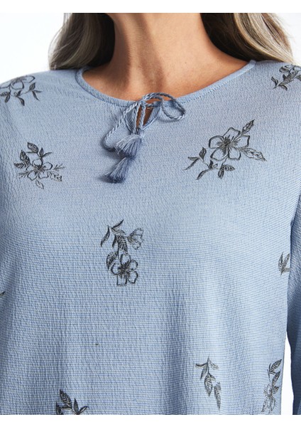 Yeni Sezon Bağlamalı Yaka Çiçekli Kadın Bluz modelleri