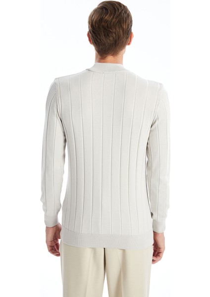 Yeni Sezon Yarım Balıkçı Yaka Uzun Kollu Erkek Triko Kazak fırsatları