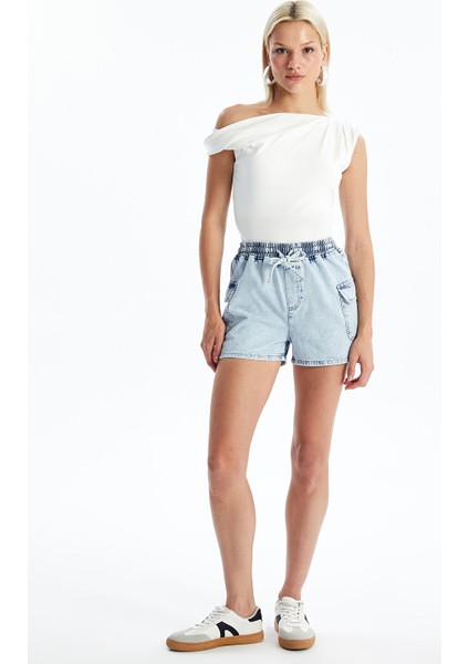 Yeni Sezon Beli Lastikli Bermuda Fit Kadın Jean Şort fırsatları