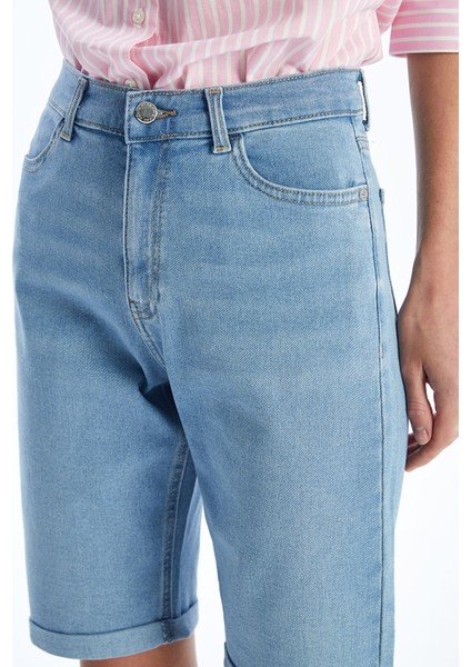 Yeni Sezon Bermuda Fit Kadın Jean Şort modelleri