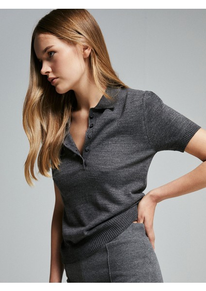 Yeni Sezon Polo Yaka Düz Kısa Kollu Kadın Triko Kazak fırsatları