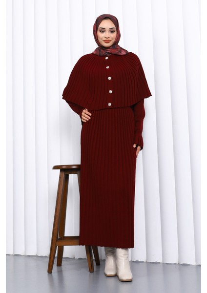 Bordo Pelerin Detaylı Uzun Triko Elbise
