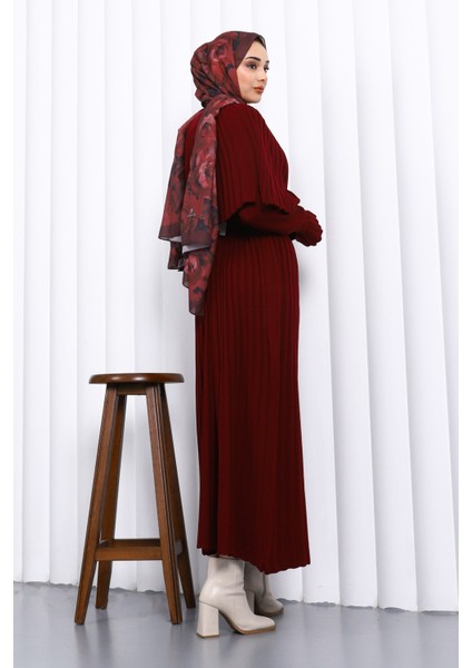 Bordo Pelerin Detaylı Uzun Triko Elbise fırsatları