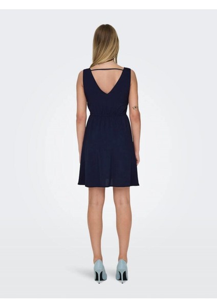 Kadın Elbise 15323196 fırsatları