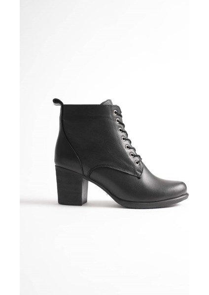 Kadın Hakiki Deri Bağcıklı Topuklu Bot - Siyah modelleri