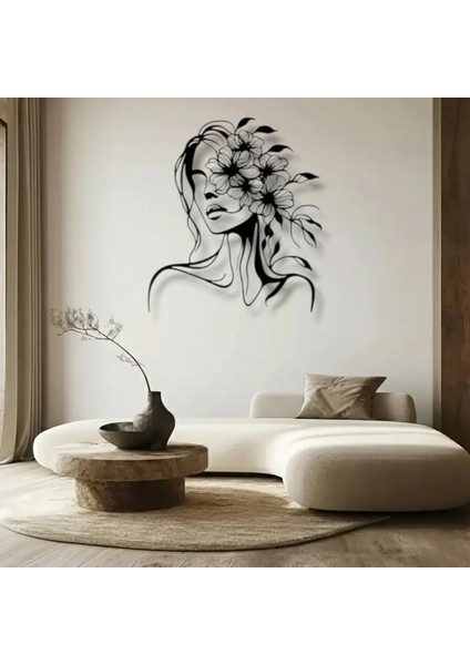 Çiçek Detaylı Kadın Silüeti Metal Duvar Dekoru – Modern Estetik Tasarım