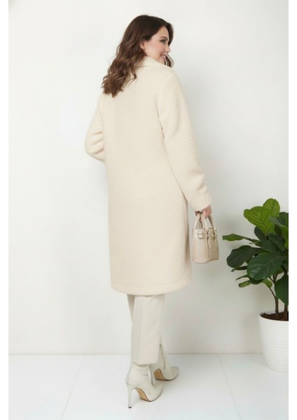 Peluş Düğmeli Astarlı Kadın Mont KS2544 Bej - 44