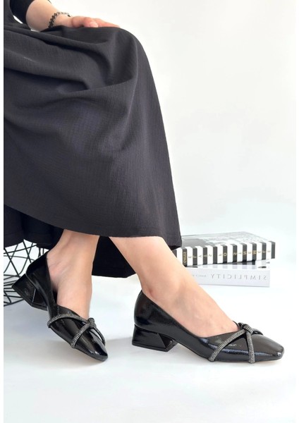 Nrtmsa Pety Siyah Rugan Topuklu Ayakkabı (Numara: 37) fiyatları