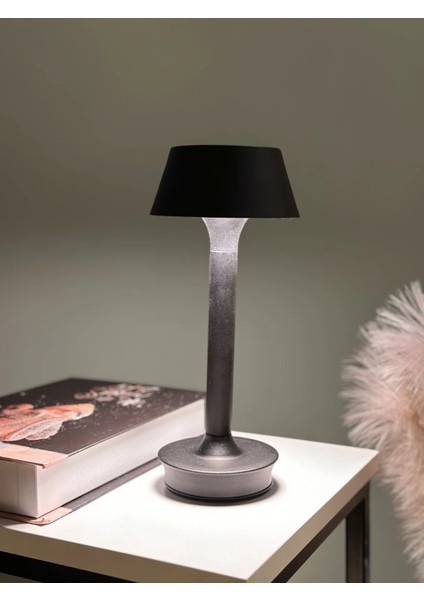 Novis Şarjlı 3 Kademeli Metal Masa Lambası fiyatları