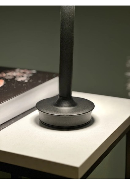 Novis Şarjlı 3 Kademeli Metal Masa Lambası indirimleri