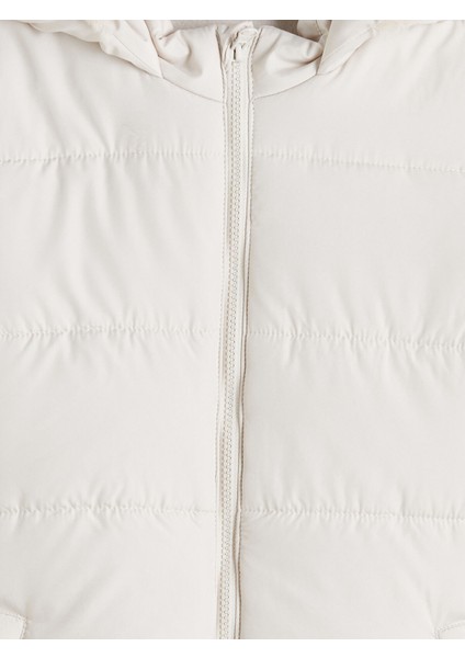 Yeni Sezon Kapüşonlu Kız Çocuk Mont modelleri