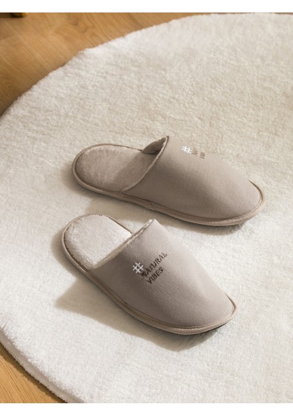 Yeni Sezon Nakışlı Erkek Ev Terliği fiyatları