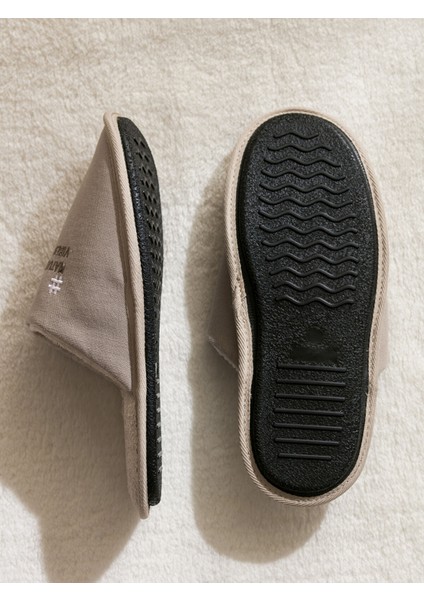 Yeni Sezon Nakışlı Erkek Ev Terliği fırsatları