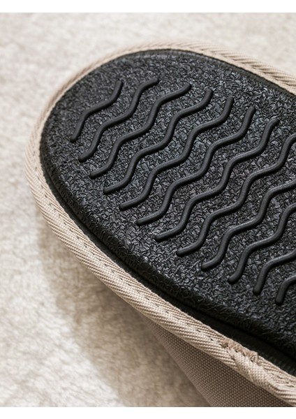 Yeni Sezon Nakışlı Erkek Ev Terliği indirimleri