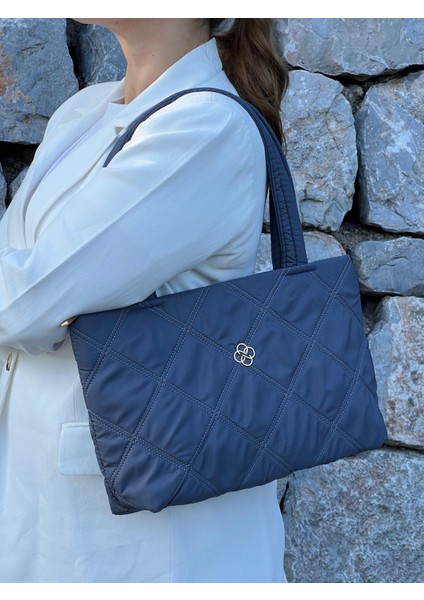 Laura Model Kadın El ve Omuz Çantası fiyatları