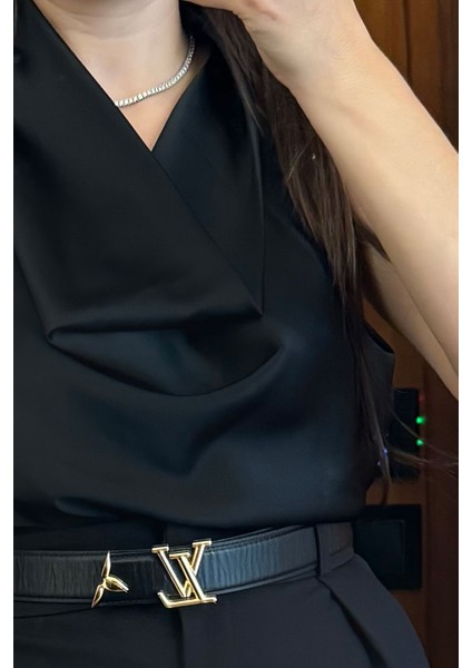 Degaje Yaka Premium Saten Bluz- Siyah indirimleri