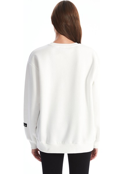 Yeni Sezon Bisiklet Yaka Lilo & Stitch Baskılı Kadın Kalın Sweatshirt fırsatları