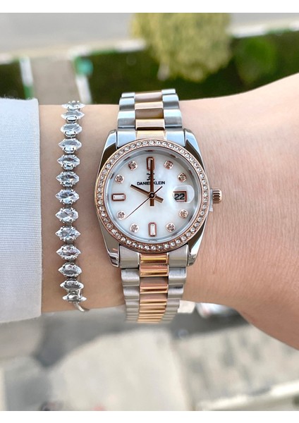 Taşlı Mini Kasa Kadın Kol Saati ve Bileklik fiyatları