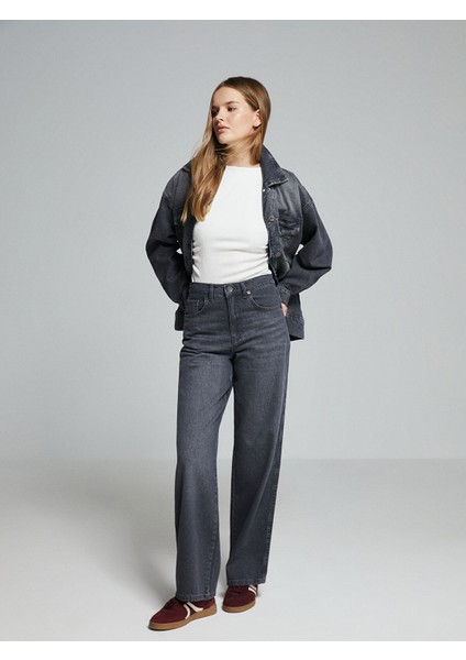 Yeni Sezon Straight Fit Kadın Jean Pantolon fırsatları