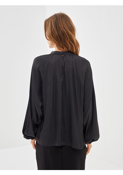 Yeni Sezon Dik Yaka Oversize Saten Kadın Bluz fırsatları