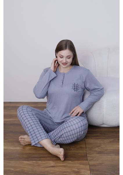 kadın Büyük Beden Desenli Yakası Düğmeli Uzun Kollu Kışlık Pijama Takımı fiyatları