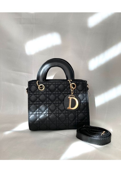 Bayan El ve Omuz Çantası fiyatları