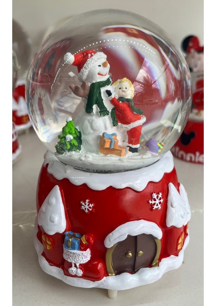 Kardan Adamlı Yılbaşı Kar Küresi