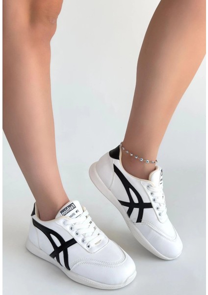 Lvsqvr Zlay Beyaz Cilt Siyah Detaylı Bağcıklı Spor Ayakkabı (Numara: 40) modelleri