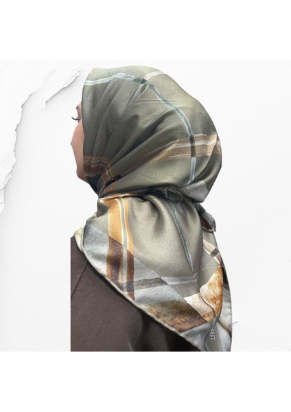 Taşlanmış Kristal Eşarp