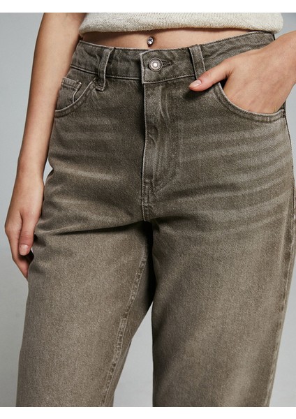 Yeni Sezon Straight Fit Kadın Jean Pantolon modelleri