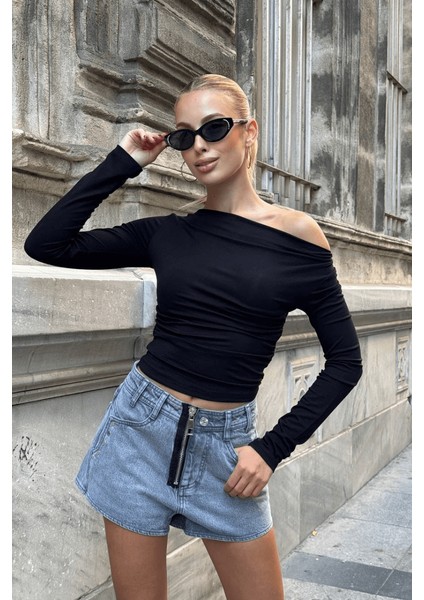 Kadın Üç Şekilde Giyilebilen Crop Bluz Si̇yah - S