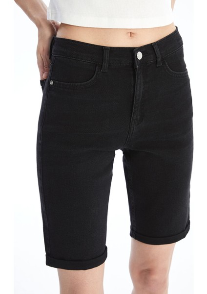 Yeni Sezon Bermuda Fit Kadın Jean Şort fiyatları