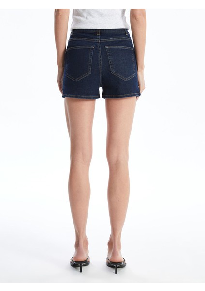 Yeni Sezon Dar Fit Kadın Jean Şort fırsatları