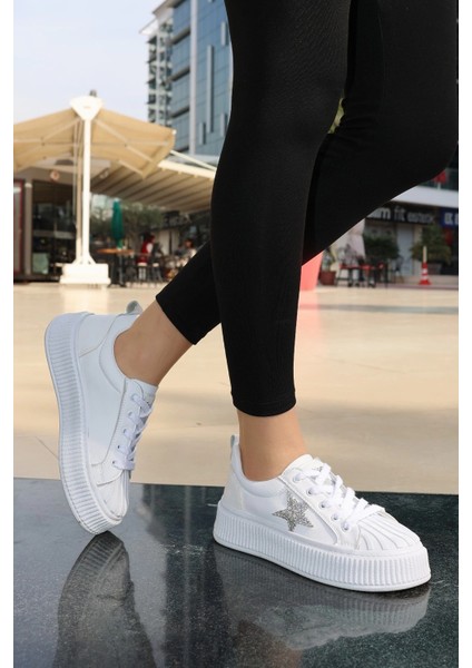 Lvsqvr Piata Beyaz Cilt Bağcıklı Spor Ayakkabı (Numara: 37) modelleri