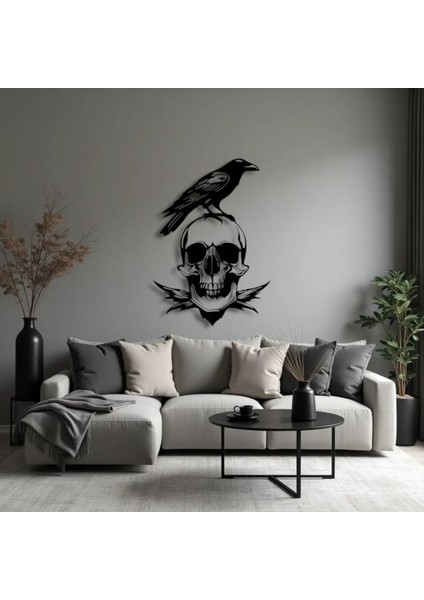 Karga ve Kafatası Temalı Metal Duvar Dekoru – Gotik ve Sanatsal Tasarım