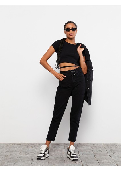 Yeni Sezon Yüksek Bel Mom Fit Düz Cep Detaylı Kadın Rodeo Jean Pantolon fiyatları