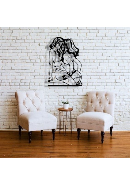Yakınlık Figürlü Modern Metal Duvar Dekoru – Zarif Çizgisel Sanat
