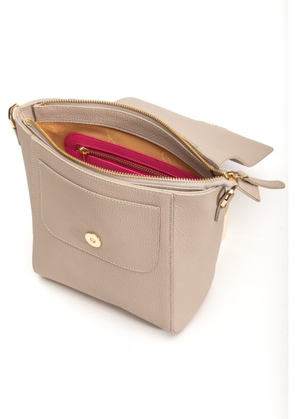 Tegan Hakiki Deri Kadın Omuz ve Çapraz Çanta Siyah fırsatları