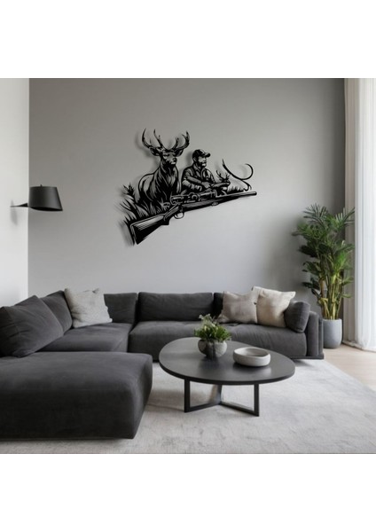 Avcı ve Geyik Temalı Metal Duvar Dekoru – Doğanın Gücünü Yansıtan Sanatsal Tasarım