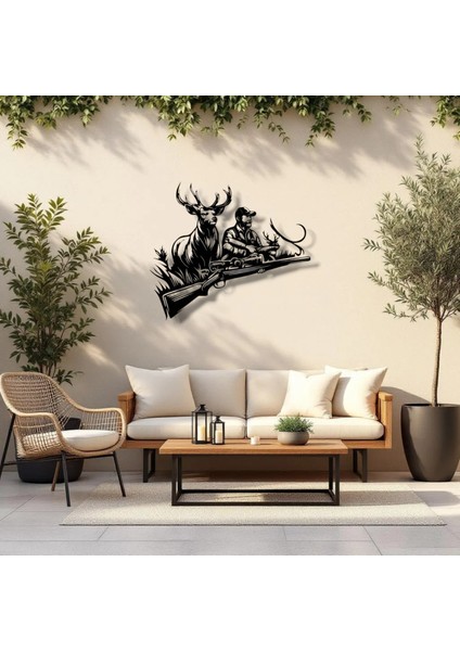 Avcı ve Geyik Temalı Metal Duvar Dekoru – Doğanın Gücünü Yansıtan Sanatsal Tasarım