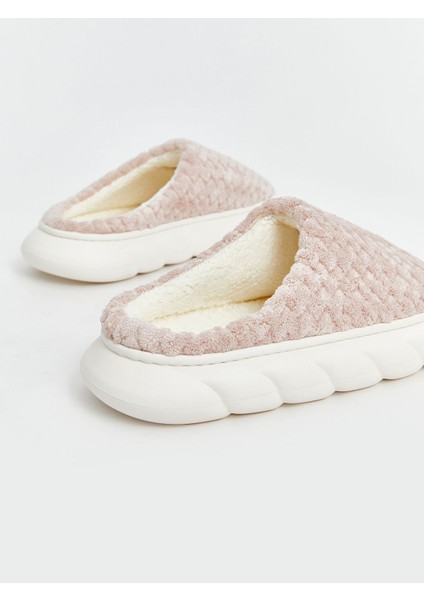 Yeni Sezon Kadın Desenli Pelüş Ev Terliği indirimleri