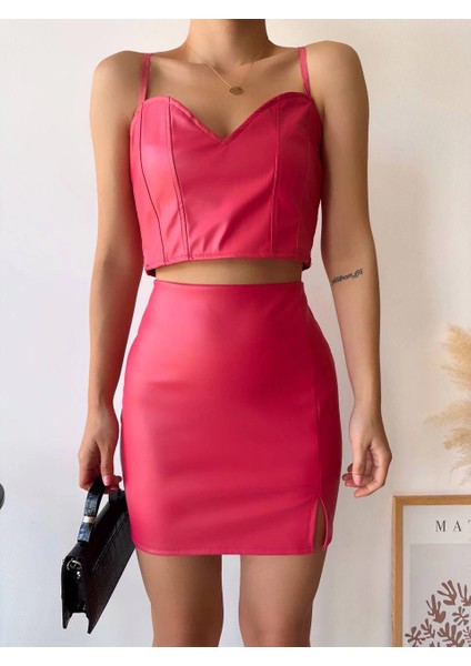 Nrtmsa Tek Yırtmaçlı Arkadan Fermuarlı Deri Etek Fuşya S24475 (Beden: L) fırsatları